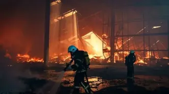 آخرین اخبار انفجار انبار نفت البرز | آتش سوزی تا ساعتی دیگر خاموش می‌شود