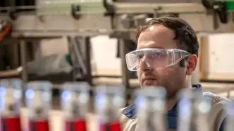 مزد کارگر متوسط بگیر و مشمول طرح طبقه بندی در سال جدید چقدر است؟