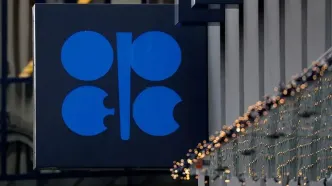 تولید نفت ایران در ماه فوریه ۳۴ هزار بشکه‌ افزایش یافت