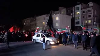 اجتماع پرشکوه مردم در قدردانی از دریادلان ارتش/ گرامیداشت یاد شهدای ناوشکن دنا