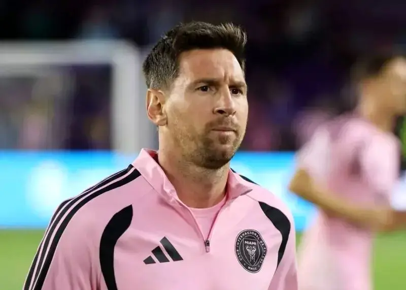 لیونل مسی در آستانه از دست دادن چهل و نهمین جام