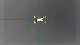 سومین جنگنده دشمن در آسمان مرکزی ایران مورد اصابت قرار گرفت