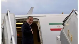 عراقچی وارد اسلام آباد شد