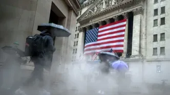 جنگ ایران و تأثیرات آن بر بازار سهام آمریکا | نوسان‌های بی‌سابقه سهام با هر توئیت ترامپ | بهترین و بدترین عملکرد تاریخ شاخص S&P 500 تنها در 5 روز ثبت شد