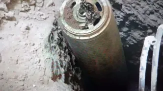 بمب یک تُنی عمل‌نکرده خنثی و از ورامین خارج شد +عکس