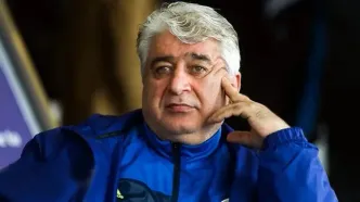 حسین شمس: وزارت ورزش بهتر از سالن آزادی را می‌سازد