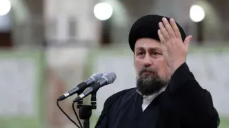 حسن خمینی: دست و بازوی پاسداران را باید بوسید