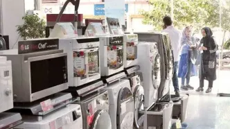 تصویری عجیب از قیمت لوازم خانگی در سال 96/ انگار یک قرن گذشته!/ عکس