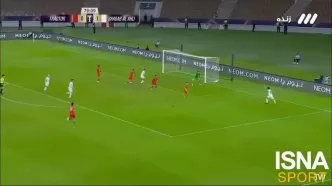 گل دوم شباب الاهلی به تراکتور توسط سعید عزت اللهی