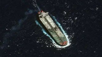 افراد مسلح سومالی یک نفتکش را توقیف کردند