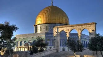 یورش صدها شهرک‌نشین به مسجد الاقصی در سالروز اشغال فلسطین