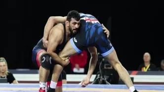 کشتی آزاد در بلاتکلیفی ماند