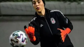 گپ صمیمی اینفانتینو با ستاره فوتبال زنان ایران