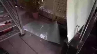 ساختمان‌های اتاق بازرگانی آسیب دید + ویدیو