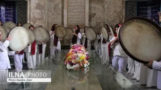 از گلباران آرامگاه شیخ اجل تا افتتاح مرکز سعدی‌شناسی/ ۱۶۸ شاخه گل به یاد شهدای میناب و لامرد