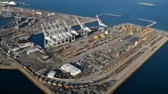 ایران نفت را در چابهار که از محدوده مستقیم استقرار ناوگان دریایی آمریکا خارج است، بارگیری می‌کند