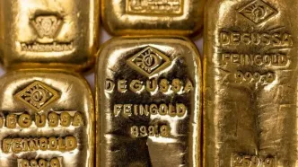 در بازارهای جهانی؛ کاهش قیمت طلا ادامه یافت