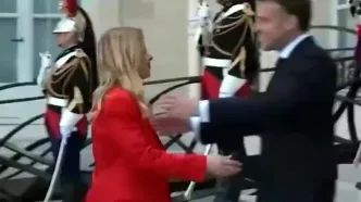 استقبال غیرمنتظره مکرون از ملونی خبرساز شد