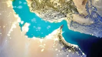 بلومبرگ: تردد در تنگه هرمز به صفر رسید