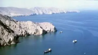 سی‌ان‌ان گزارش داد: تردد کشتی‌ها در تنگه هرمز به طور کامل متوقف شده است