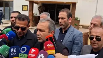 فروردین: به اماکن ورزشی خسارت‌های سنگینی وارد شده  است (ویدئو)