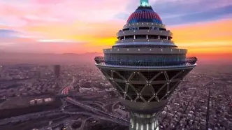 عکس متفاوت از تهران در شب بارانی، همراه با رعد و برق