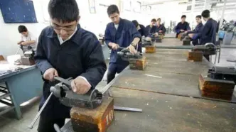 ابلاغ بسته مواد درسی شاخه‌های فنی‌وحرفه‌ای و کار دانش