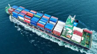 وضعیت دو کشتی کانتینری توقیف شده با مالکیت اسرائیل در تنگه هرمز