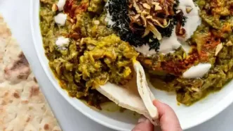 ناهار امروز: طرز تهیه کشک بادمجان حرفه‌ای خوشمزه، دستور پخت مرحله به مرحله