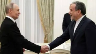 وزیر خارجه برای دیدار با پوتین وارد سن پترزبورگ شد/ عکس