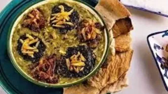 طرز تهیه آش ماش و لوبیا؛ خوشمزه‌ترین آش دنیا