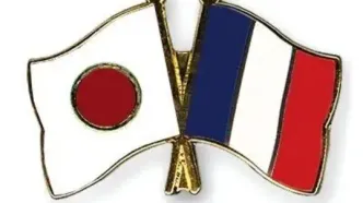 رهبران فرانسه و ژاپن مدعی همکاری برای باز کردن تنگه هرمز شدند