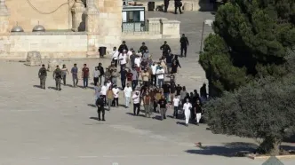 یورش صدها شهرک‌نشین به مسجد الاقصی در سالروز اشغال فلسطین