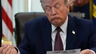 ادعای ترامپ:  یک کشتی با پرچم ایران را هدف قرار دادیم و در اختیار گرفتیم!