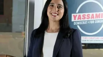 درخواست برکناری ترامپ و استیضاح وزیر جنگ آمریکا کلید خورد