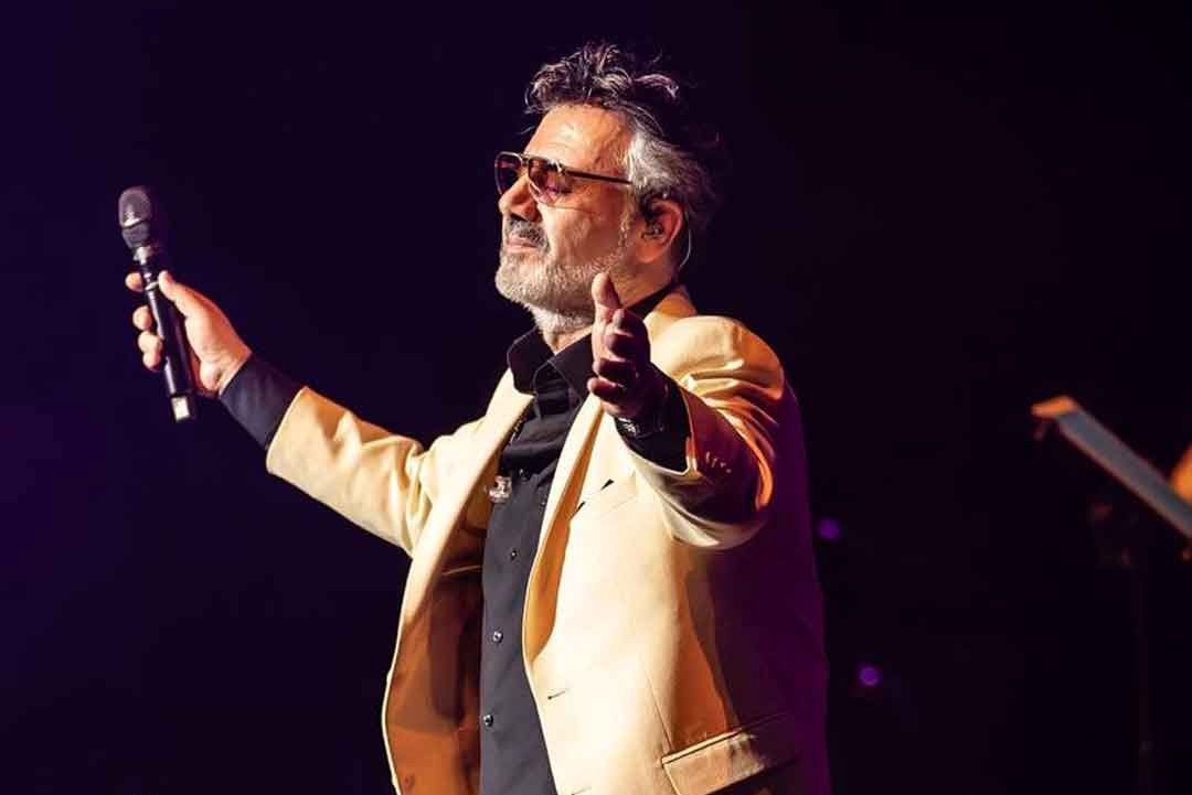 شایعات تکذیب شد/ معین برنامه‌ای برای بازگشت ندارد