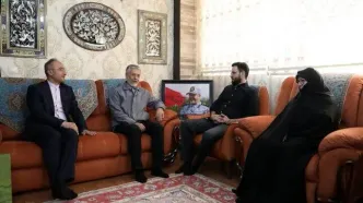 دریادار سیاری: شهید نصیرزاده دارای دانش بالا، تجارب بسیار ارزشمند و حسن اخلاق بود