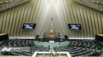 نگاهی به عملکرد مجلس شورای اسلامی در یک ماه گذشته