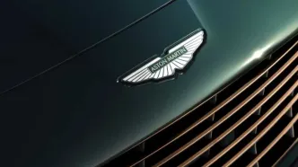 شکایت آستون‌مارتین از جیلی به خاطر کپی کردن لوگو