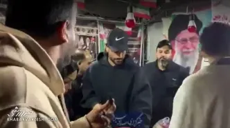 ویدیو| قهوه دادن بازیکن ملی پوش پرسپولیس در تجمعات شبانه