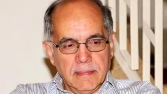 اکنون زمان استفاده از کارت اورانیوم ۶۰ درصد در میز مذاکره است/ محموله ۴۶۰ کیلویی اورانیوم غنی شده در غیاب مصرف مشخص در داخل، عملاً یا با هدف بازدارندگی تولید شده یا به‌ عنوان ابزاری برای چانه‌زنی در مذاکرات