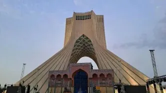 تصویری متفاوت از برج آزادی تهران