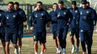 تمرینات تیم فوتبال سپاهان پس از تغییر برنامه لیگ تعلیق شد