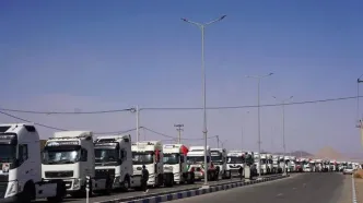 ترافیک بیش از ۵۰۰ کامیون در مرز شلمچه