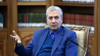 گرو گذاشتن آبرو برای مصالح کشور، کم از خون دادن نیست