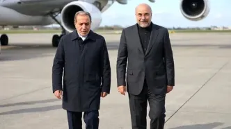 چرا سفر قالیباف و عراقچی به قطر را اولین بار خبرگزاری های خارجی باید بگویند بعد در داخل تایید شود؟/ ​آیا اگر رویترز منتشر نمی کرد مقامات ایرانی نمی خواستند چنین خبر مهمی را منتشر کنند؟