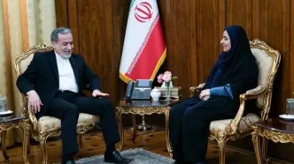 دیدار وزیر راه و شهرسازی با عراقچی در وزارت امور خارجه