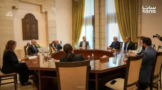 استقبال احمد الشرع از نخست‌وزیر لبنان در دمشق