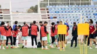 همچان زمان از سرگیری تمرینات تراکتور نامعلوم است
