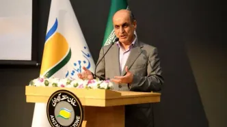 ملوان مکتب اخلاق است و راز ماندگاری بهمن صالح‌نیا در معلمی و اخلاق نهفته است